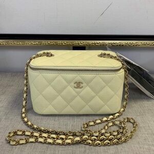 Chanel Small Vanity Case Light yellow (pastel yellow) Caviar Light Gold Hardware